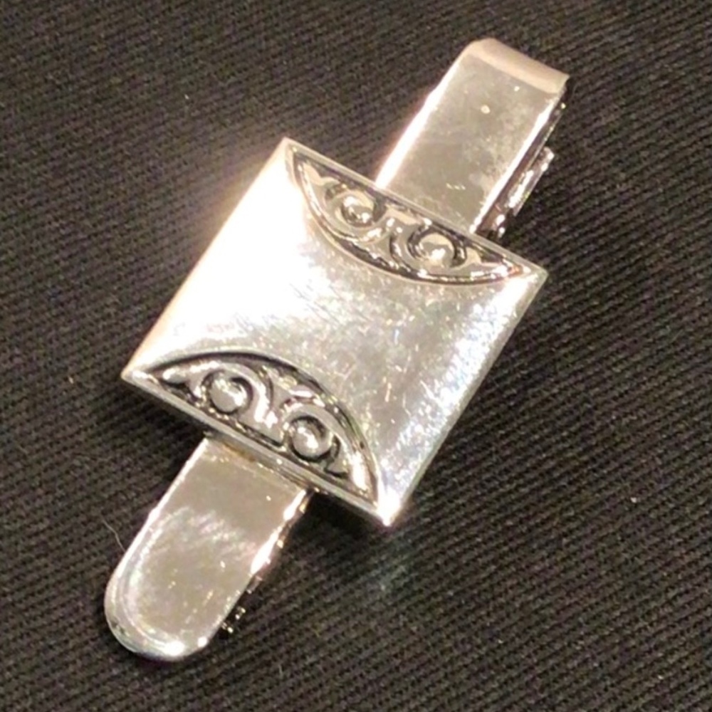 Vintage MARVEL Silver-Tone Men’s Tie Clip